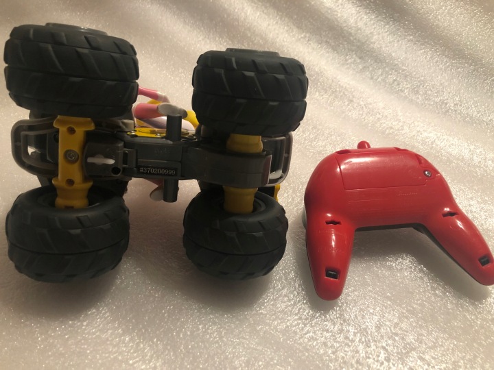 Дистанційно керований транспортний засіб Carrera RC Quad Mario Принцеса Peach (пошкоджений) — фото 4