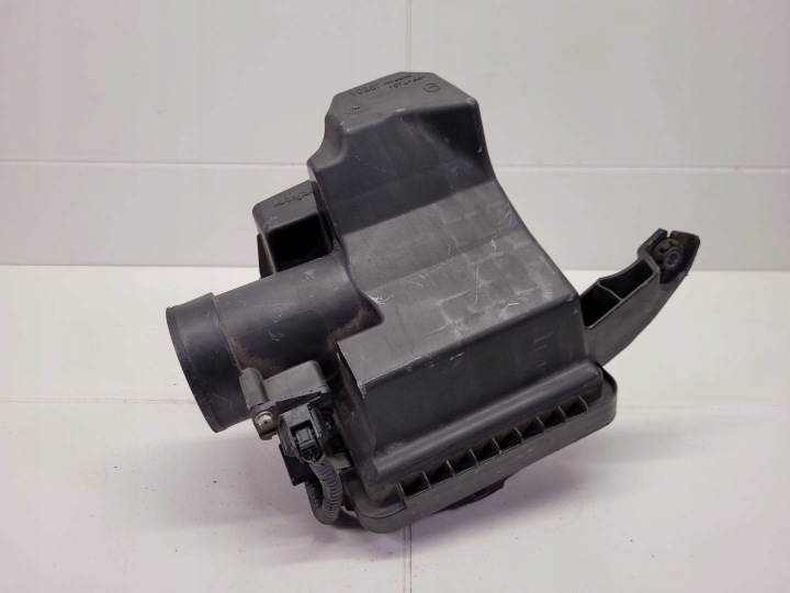 cover of a filter, air Nissan Qashqai J11 2018