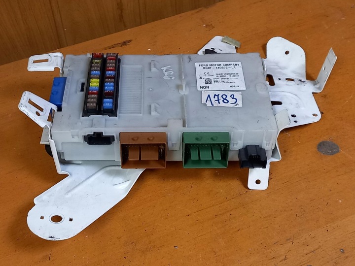 compartment module BSI LAND ROVER FREELANDER II BG9T-14D572-LA 06-14