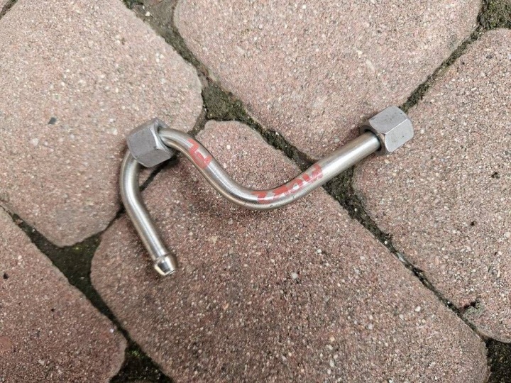 fuel line paliwowy 1.2THP Citroen Peugeot Opel Mokka B 285230819