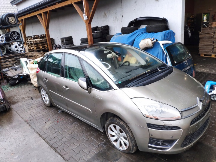C4 PICASSO a CZESCI KROTKI strecha SZKLANY PANORAMA