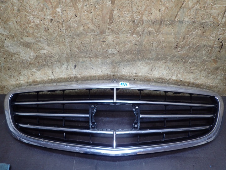 Grille MERCEDES C KLASA W205 ELEGANCE