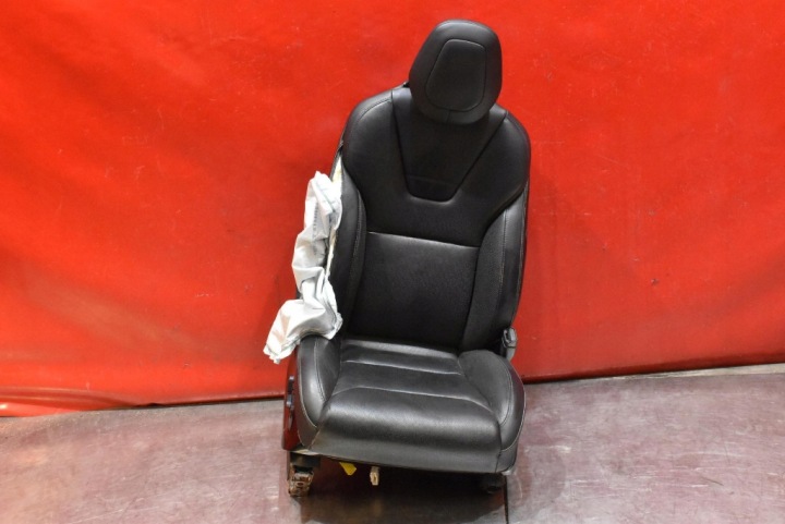 Sitz rechts des Beifahrers SKORZANY EU TESLA MODEL X 90D 15-21
