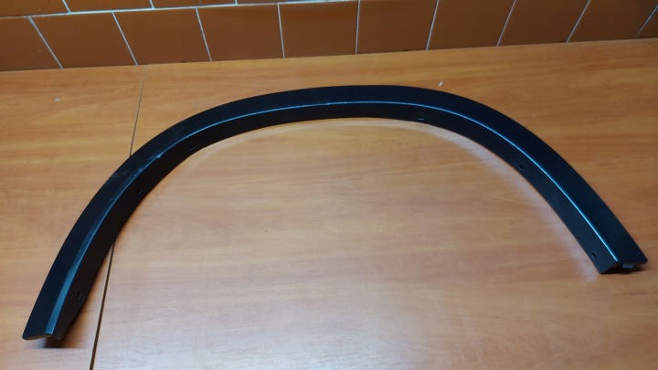 Leiste Schutzleiste Blende Gehäuse des Kotflügels rechts rechts heck hinten BMW X1 U11