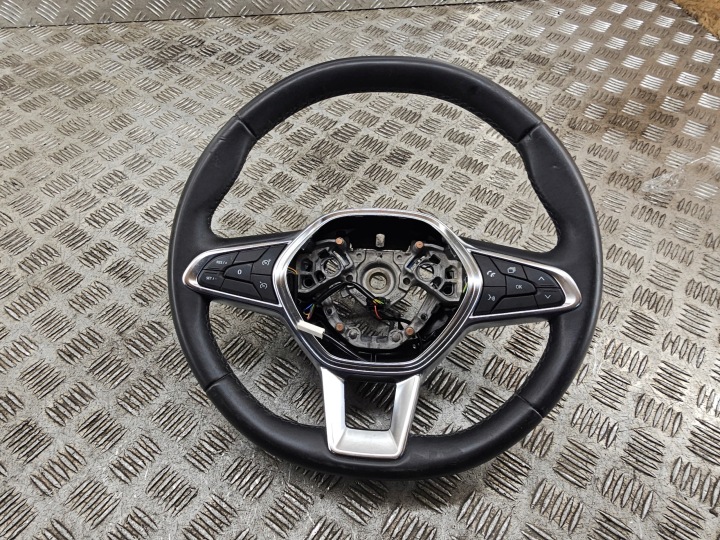 volante SKORZANA RENAULT CAPTUR II CLIO V TRAFIC IV 484002607R