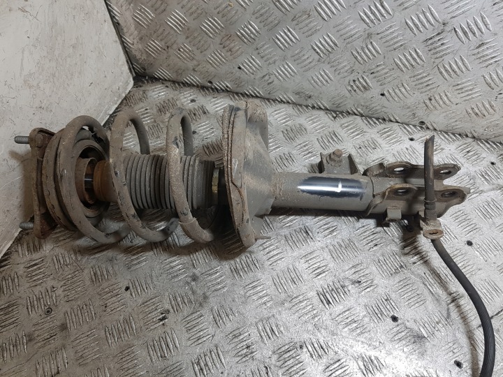 MCPERSON left front front HYUNDAI I30