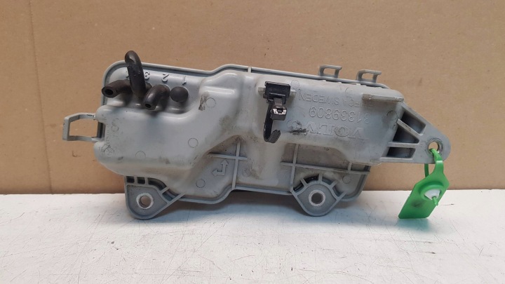 tank vacual VOLVO V40 II V60 II S60 II XC60 II XC90 II 2.0D