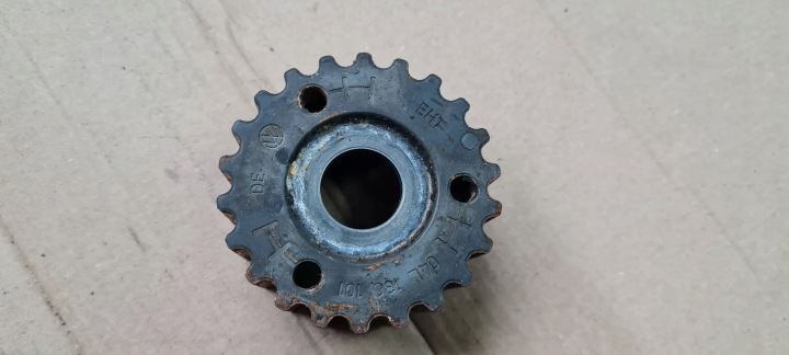 Q5 80A Koleso vstrekovacieho čerpadla 2.0 TDI 04L130101 A4 B9 8W A5