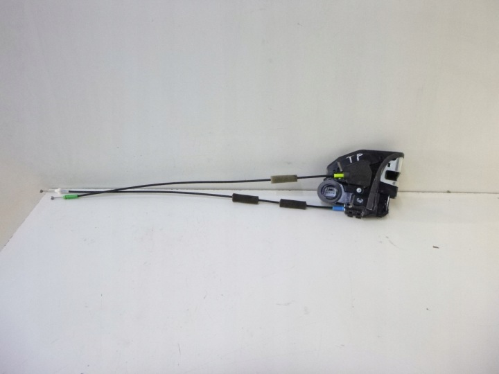 DE LA SERRURE PORTIÈRE ARRIÈRE DROIT TOYOTA AVENSIS III
