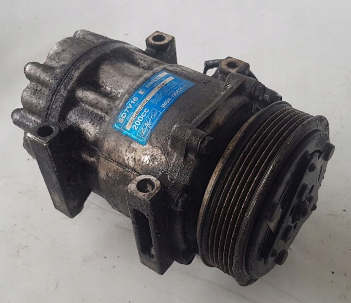 COMPRESSEUR CLIMATISATEUR AIR CONDITIONNÉ VOLVO FORD 3M5H-19D629-HE