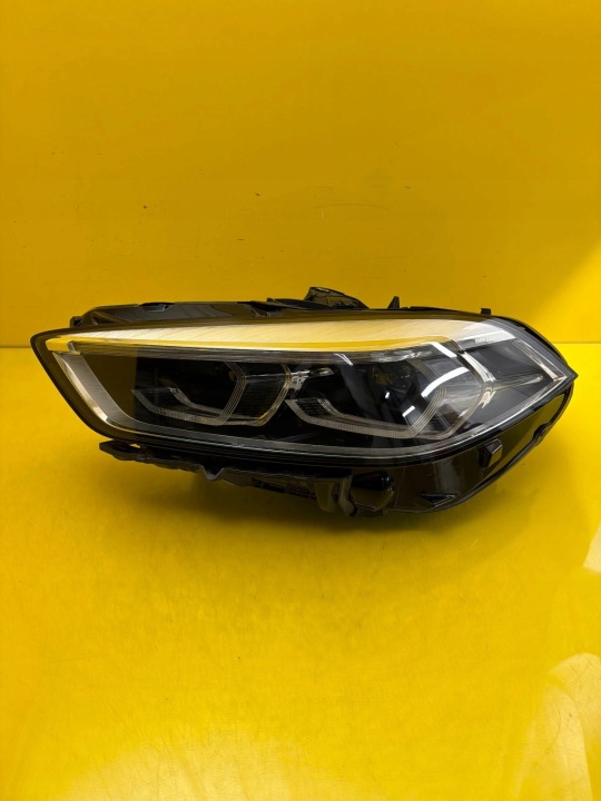 Licht links BMW 1 F40 19- Full Led 5A1E055-02