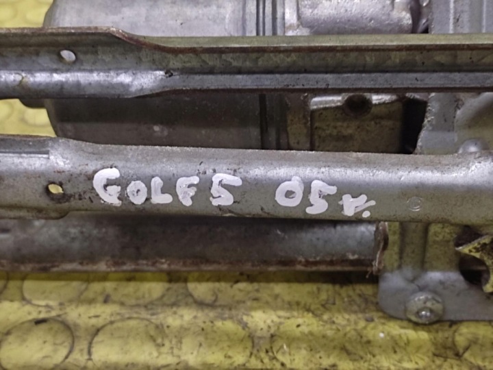 VW GOLF V MEHHANISEM PEST 1K1955023D 9