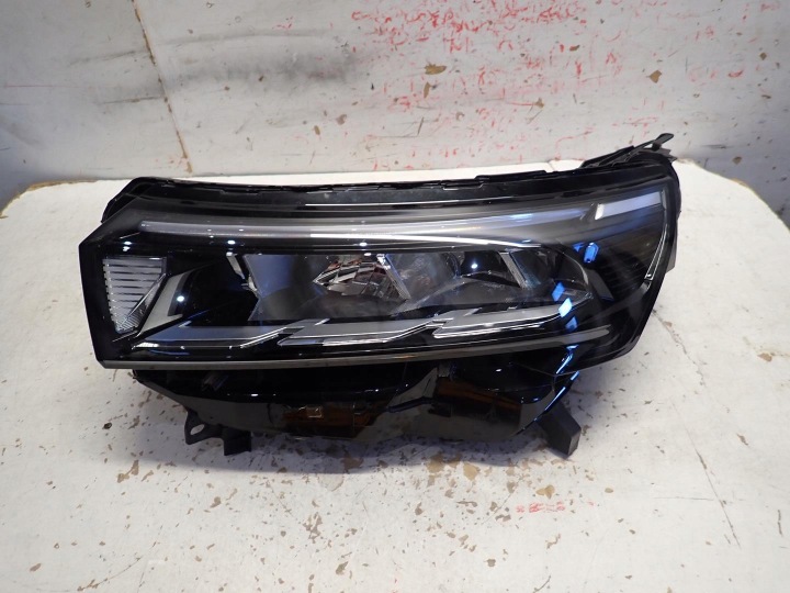 feu avant avant gauche NISSAN TOWNSTAR 2022- FULL LED 260609142