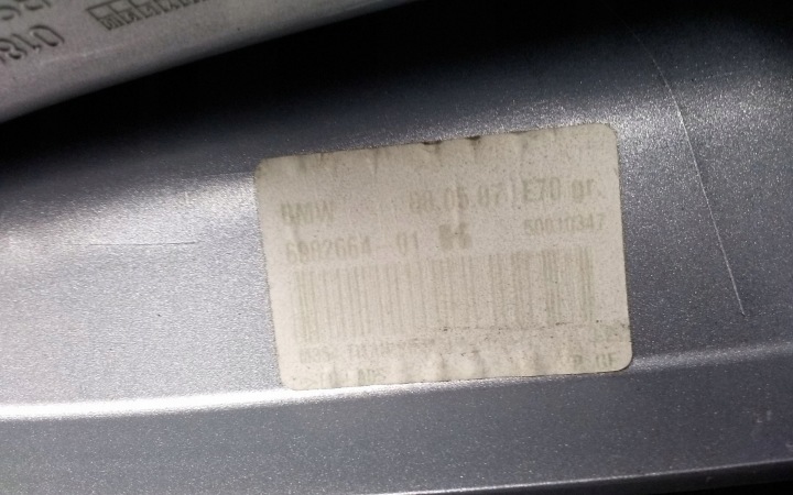 2008 BMW X5 E70 GPS antenna fedél (fin) 6982664 6