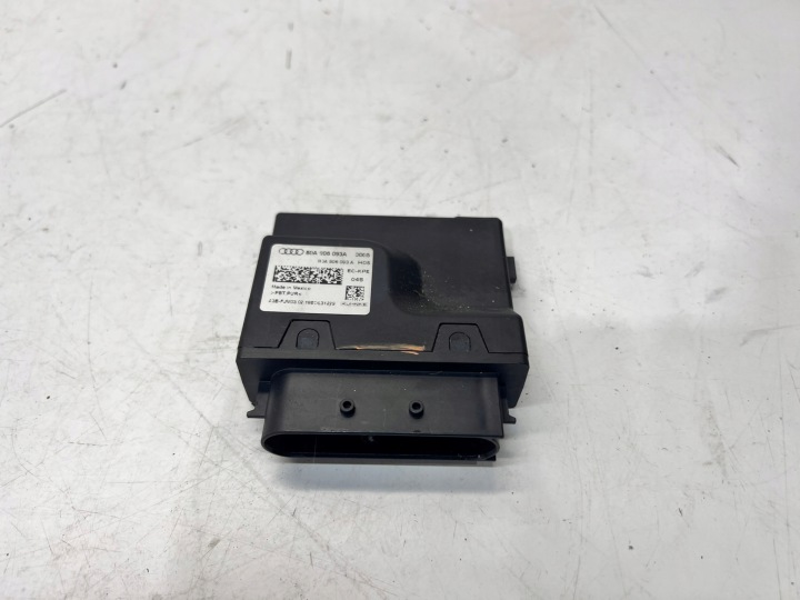 Bedienteil POMPY des Kraftstoffsbehälters AUDI A3 Q3 Q5 80A906093A