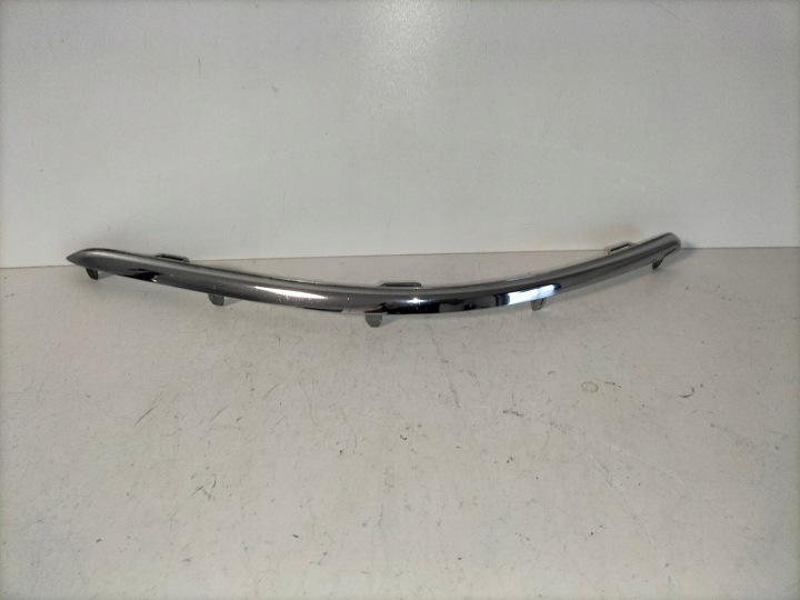 moulding chrom of a bumper front left VW TOURAN and LIFT 07-10