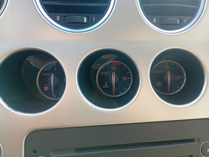 clock of the level of the fuel temperatura cisnienie Alfa Romeo 159 Sportwagon 05-08
