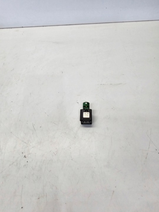 Adaptateur USB LADOWARKI AUDI A4 A5 Q3 Q5 5Q0035726