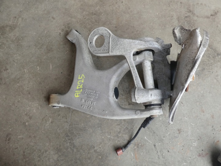 AUDI A4 B8 arm rear lower swing 8K0505211J