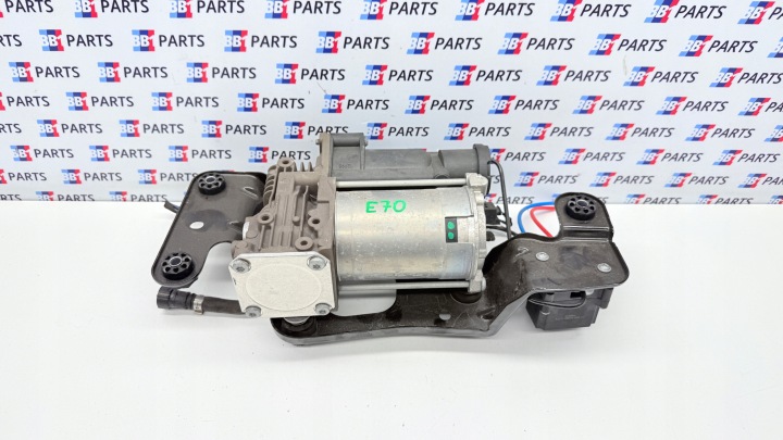 BMW X5 E70 compressor; springing PNEUMATYCZNEGO NIVO complete 6859714