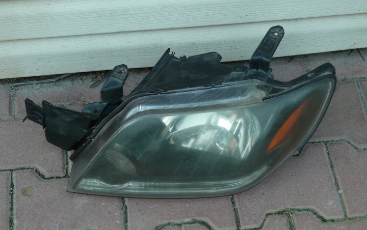 light REFLEKTOR left front MITSUBISHI OUTLANDER and 1 01-08r.