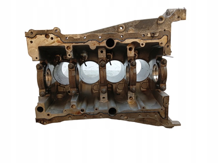 BLOK of the engine MERCEDES GLA X156 1.6 CGI 122KM R2700106100