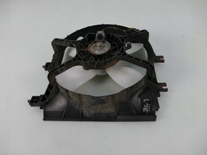 MAZDA PREMACY 1.8 B VENTILATEUR CLIMATISATEUR AIR CONDITIONNÉ