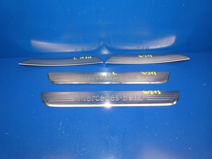 MERCEDES E KLASA W213 Berline Moulage Jupes Couvertures KOMPLET