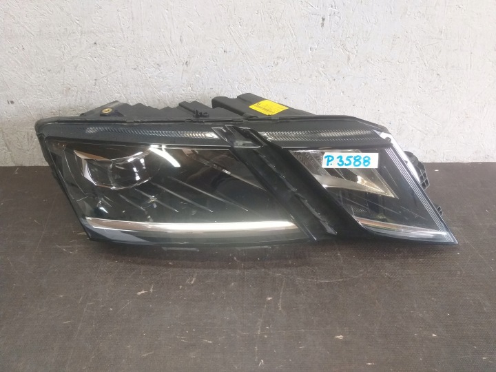 FEUX PHARE AVANT DROIT SKODA OCTAVIA III 3 LIFT 17- FULL LED 5E1941016D