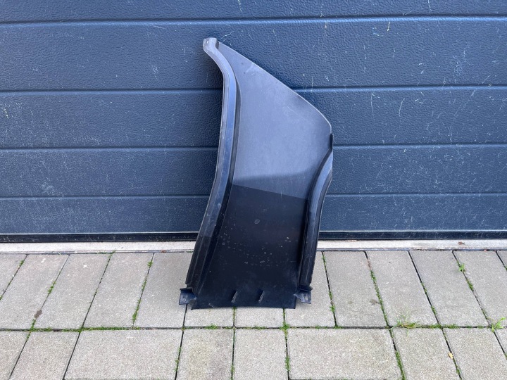 BMW I8 Lüftungsgitter untere der Stoßstange vorne links 7336186