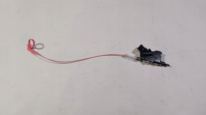 Câble Mécanisme pour l’ouverture du capot Réservoir Carburant Subaru WRX VB 2022+