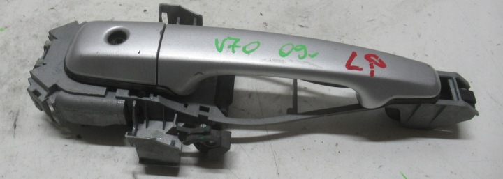 VOLVO V70 2.0 D 09R Poignée Externe Gauche Avant