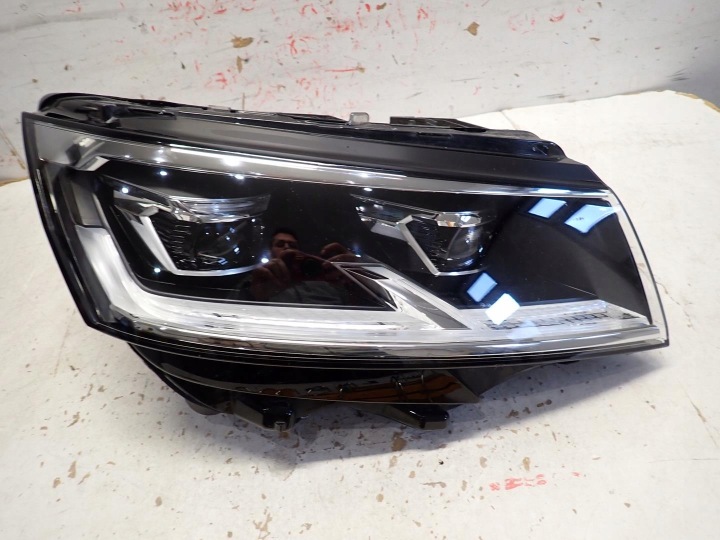 Licht vorne vorne rechts VW T6 LIFT 2019- FULL LED 7L1941036D