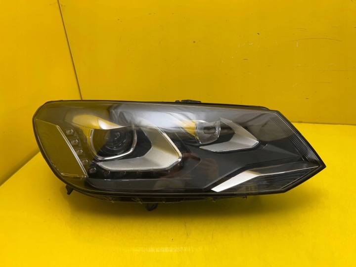 Licht rechts VW Touareg II 2 7P1 10-14 Xenon + Led 7P1941754