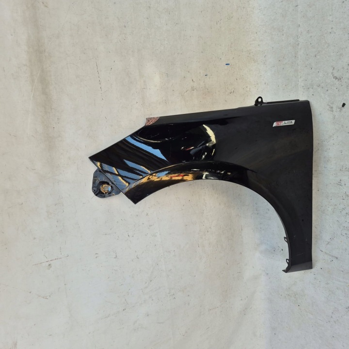 FORD FIESTA VIII 8 MK8 16-23 fender front front left