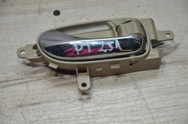 handle inner right rear part Nissan Murano Z51