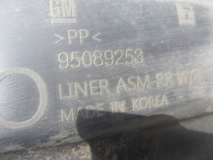 OPEL MOKKA A 12R STRAŽNJI LIJEVI KOLNI LUK 95089253 12
