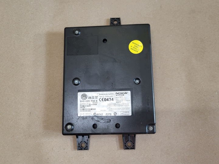 control unit module BLUETOOTH VW GOLF V VI 1K8035730B A3C0118470650 OE EU