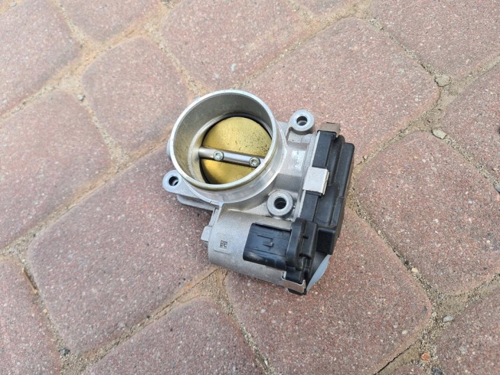 Vanne boitier papillon 2.0T Opel Insignia B 12670837