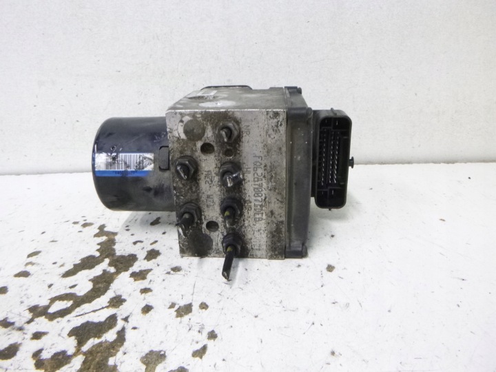 pumpa ABS kompjuter računalo VW Passat B6 3C0614095S TRW GNO 1.9 TDI 2005-2010