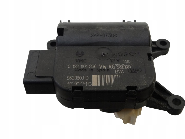 Micro moteur Contrôle NAWIEWEM SEAT ALTEA VW GOLF V 07R. 0132801336