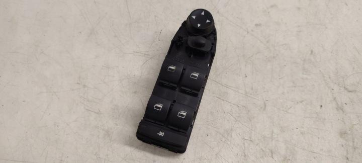 ovladac panel okna zrcadel BMW E91 LIFT 2,0D