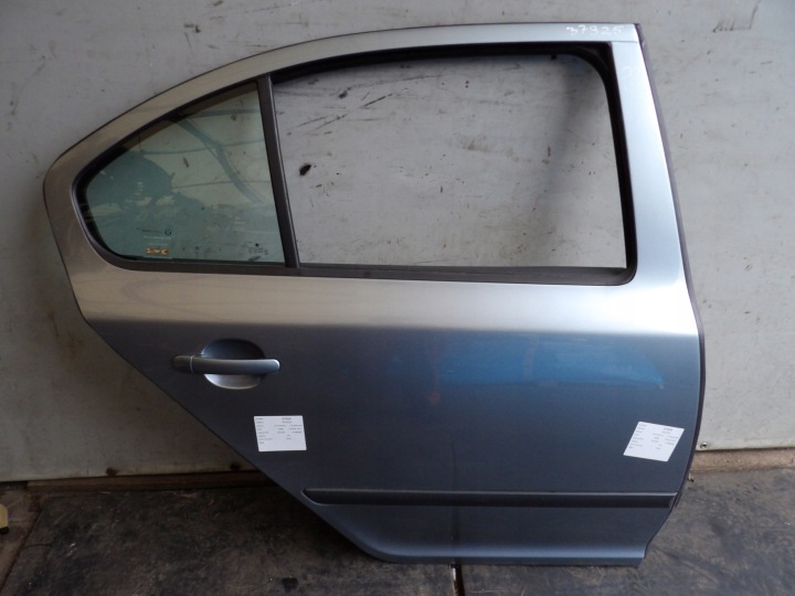 Skoda Octavia II dvere zadné pravé lak. 9151 liftback