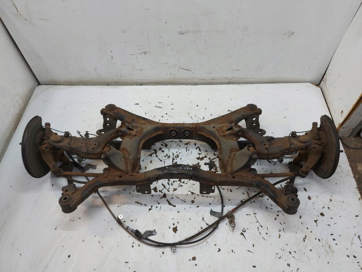Subaru WRX STI 2015 Suspension Arrière Essieu Renfort pare choc Essieu avant berceau 2,5t