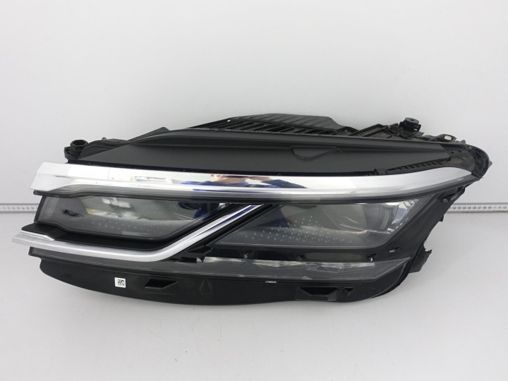 VW TOUAREG 3 III 760 761 CR7 18-23 Feux phare FULL LED MATRIX Gauche Avant EUROPA