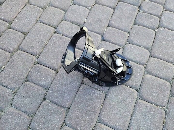 Boîte Couverture tablier moteur Bloc de chauffage complet Tuyau boczny Opel Mokka B BZ91326