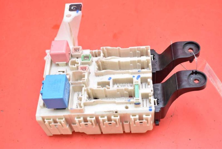 Module fusibles 82730-05170C TOYOTA AVENSIS T27 2.0 D-4D 126 KM