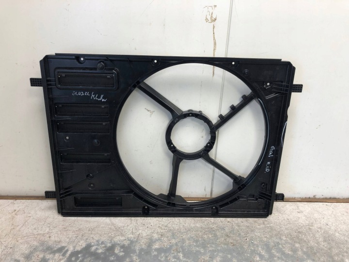 SCATOLA VENTOLE WIATRAKA FORD FOCUS MK4 JX61-8C607-B