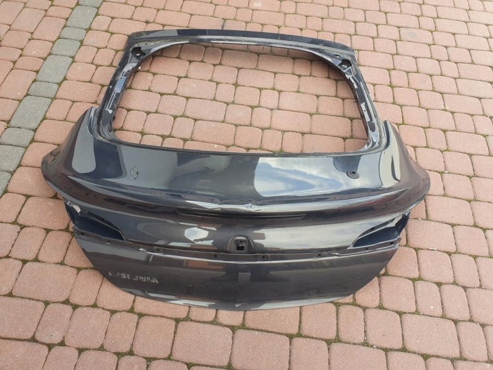 Malle hayon arrière coffre Arrière LIFT HB Endommagé Opel Insignia LIFT