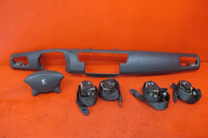PEUGEOT 807 02- CITROEN C8 airbags POWIETRZNE airbag AIR BAG tension belts KOMPLET